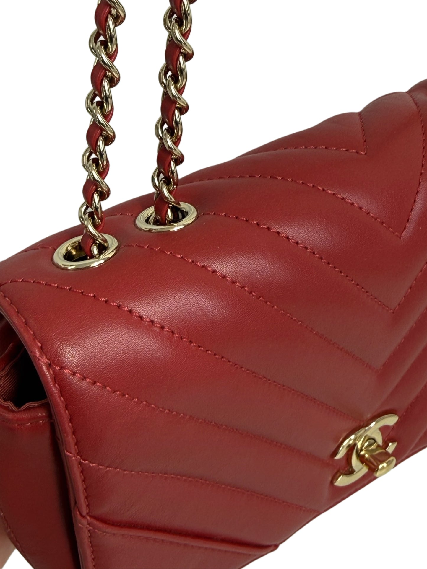 Chanel 2019 Red Chevron Lambskin Mini Full Flap Bag