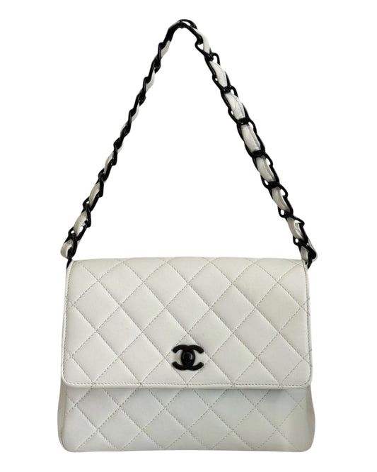 Chanel Vintage 90s White Quilted Lambskin Medium Square Flap Shoulder Bag with So Black Hardware - Retouched