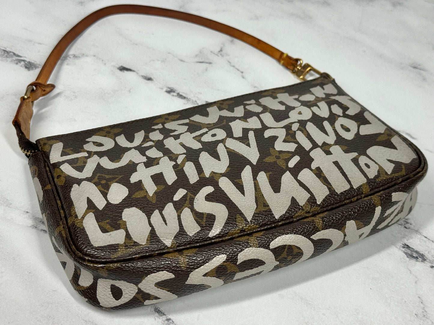 Louis Vuitton x Stephen Sprouse Vintage 2001 Monogram Silver Graffiti Pochette Accessoires