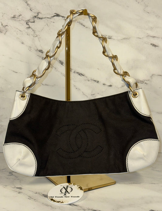 Chanel Vintage 00s Black Canvas & White Lambskin Small Olsen Chain Shoulder Bag