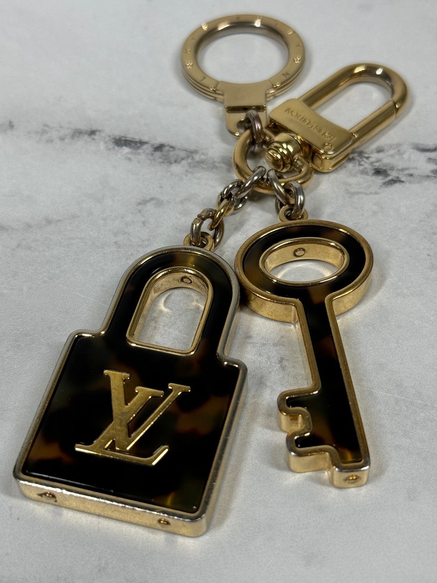 Louis Vuitton Tortoise Monogram Porte Cles Confidence Bag Charm & Key Holder