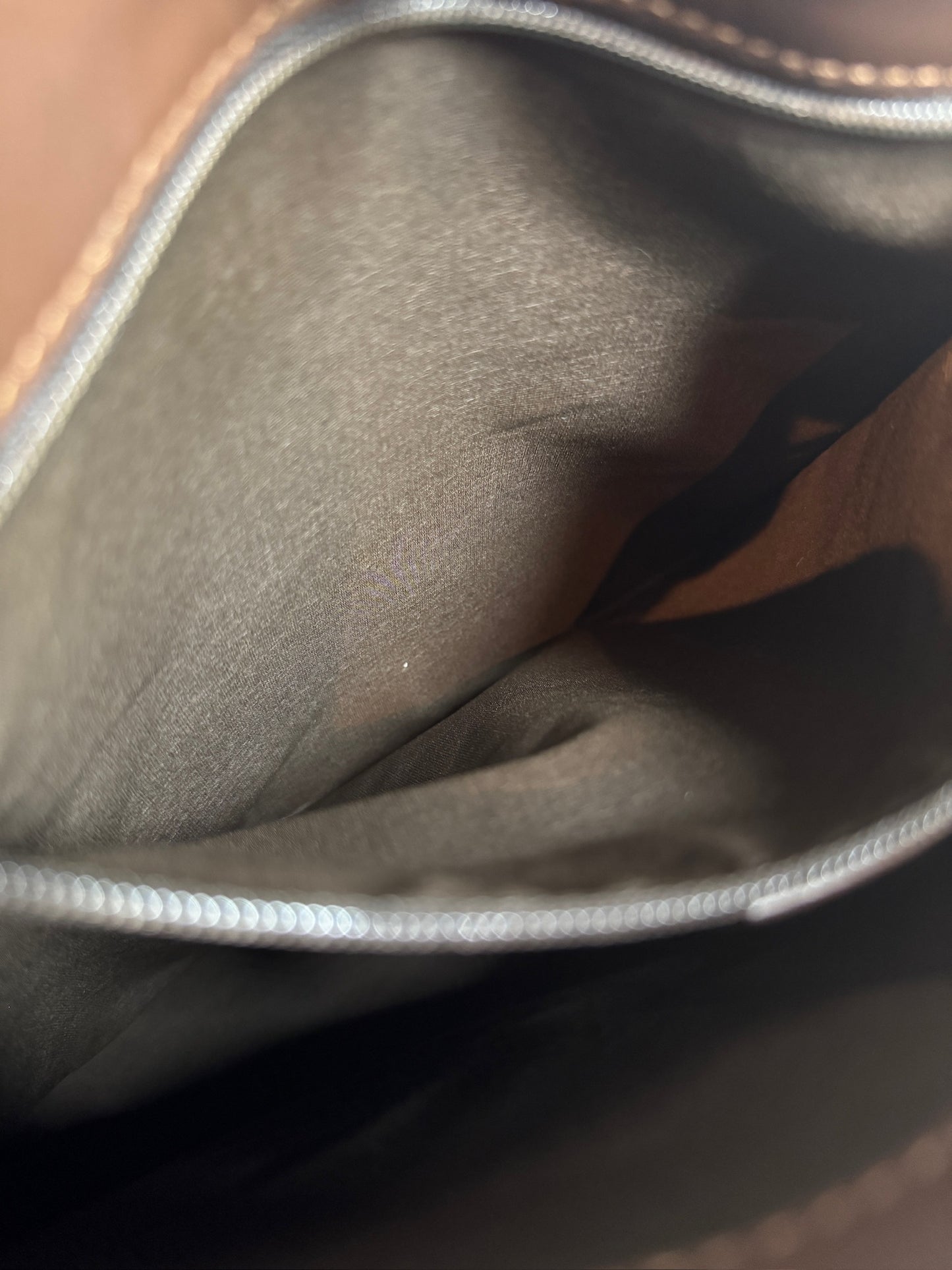 Gucci Vintage Brown GG Monogram Canvas Leather Trim Structured Hobo Shoulder Bag