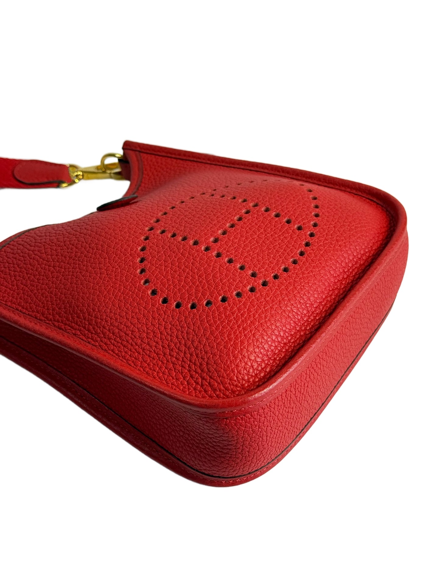 Hermes 2020 Rouge de Coeu Red Calfskin Mini Evelyn TPM