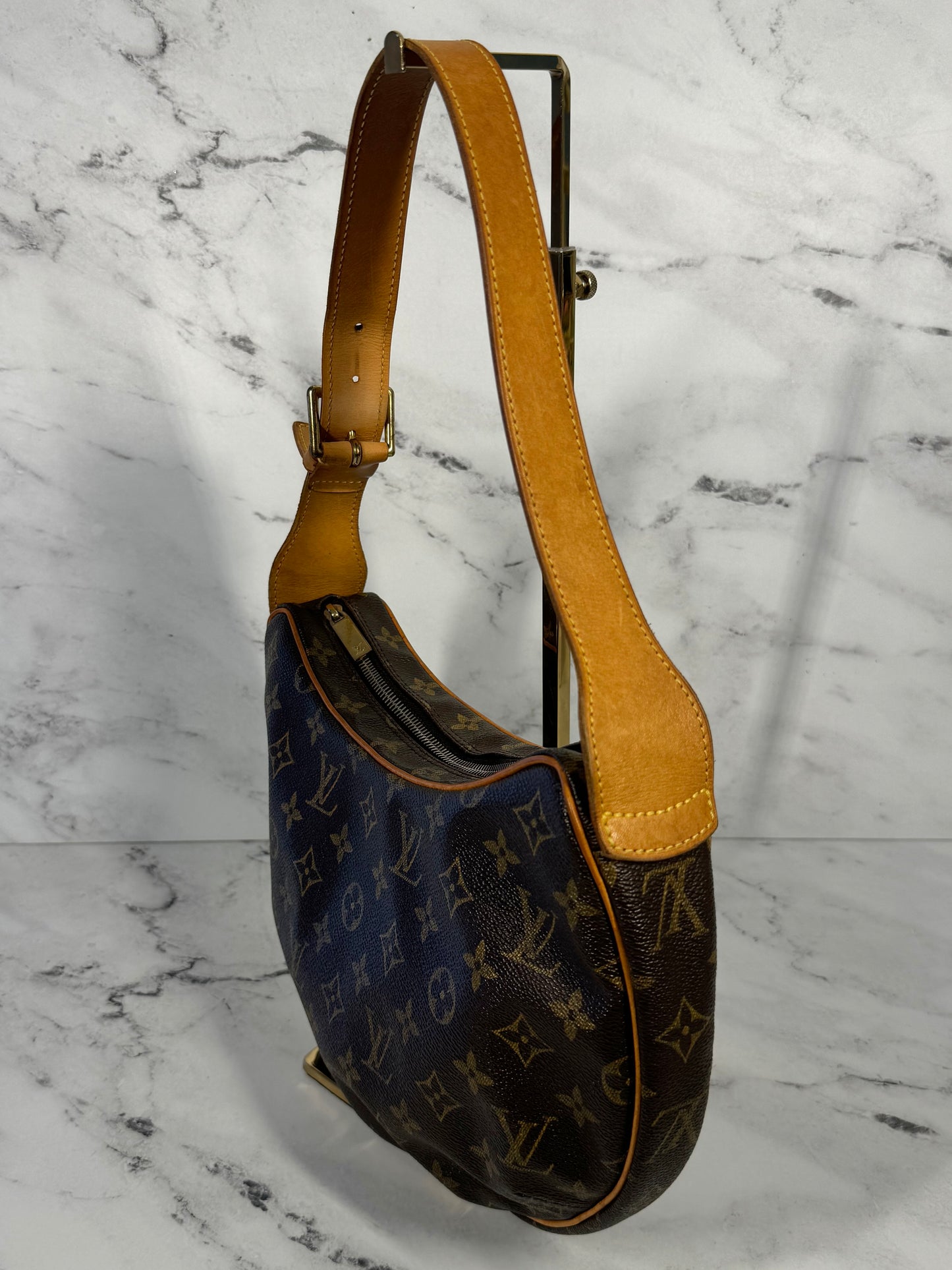 Louis Vuitton Vintage Monogram Croissant MM Shoulder Bag